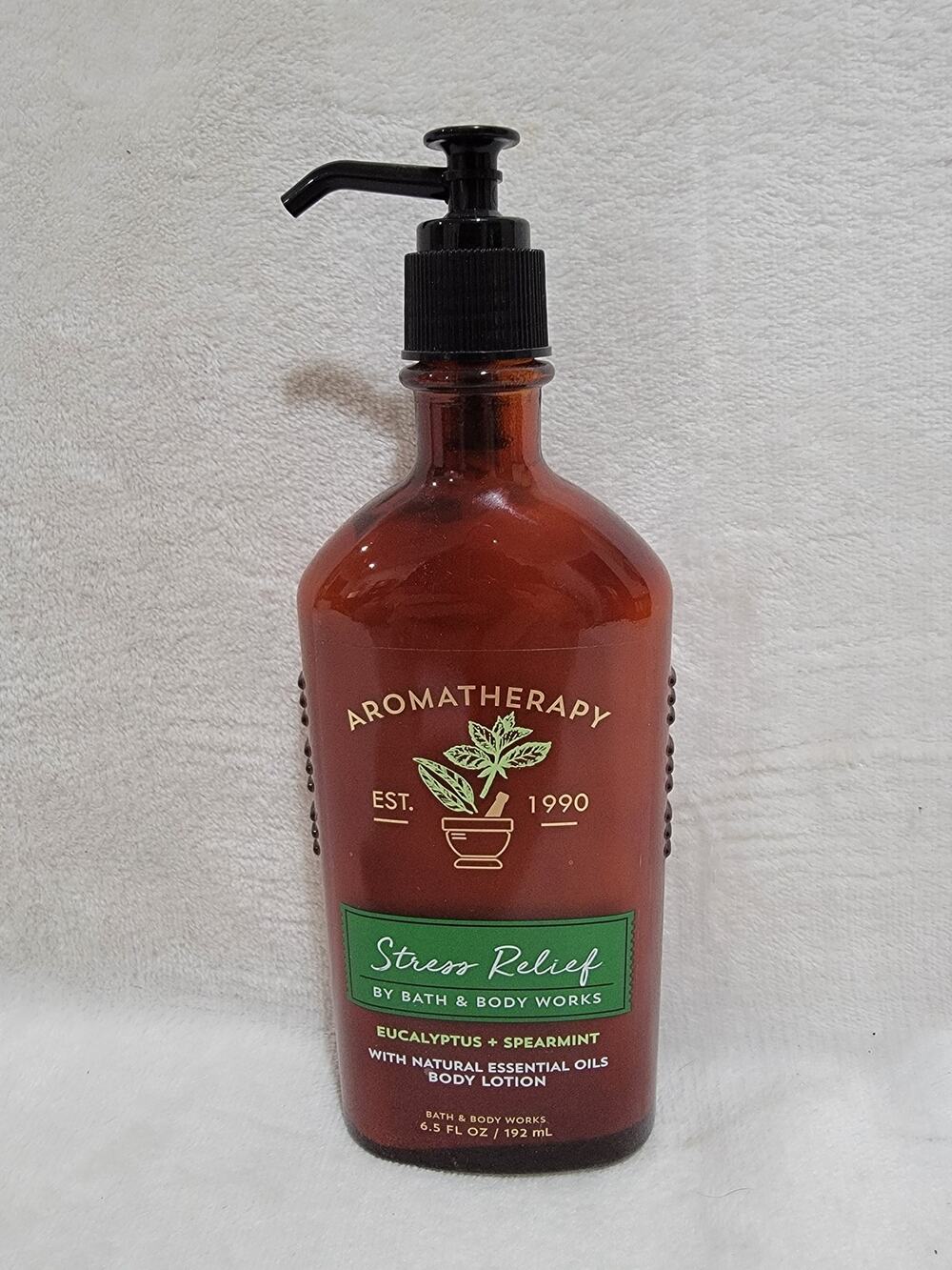 BATH & BODY WORKS 6.5 Oz AROMATHERAPY STRESS RELIEF EUCALYPTUS SPEARMINT LOTION